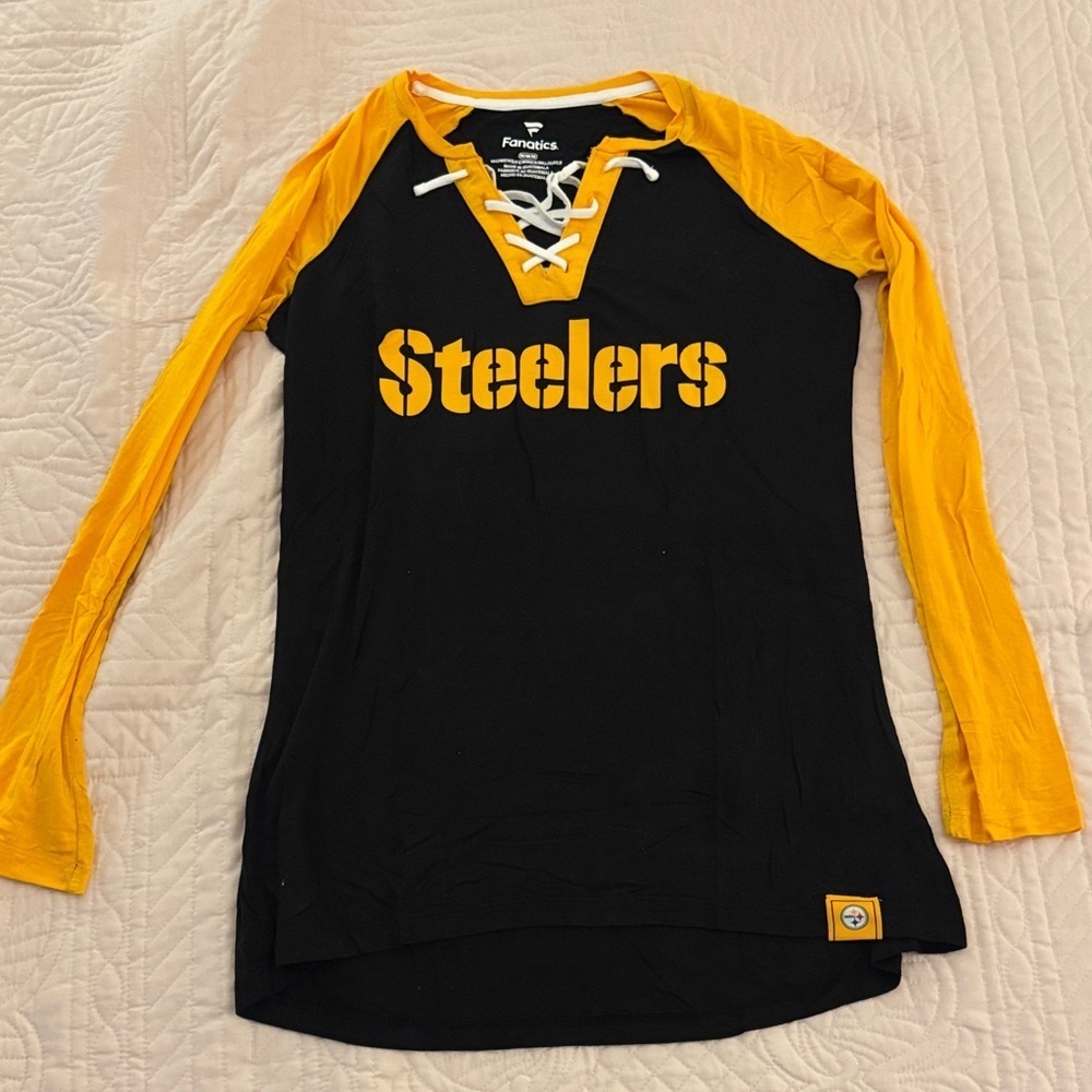 Fanatics Steelers Black and Gold Lace-Up Shirt